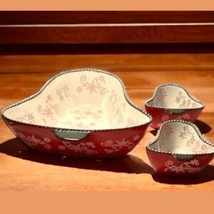 Temptations by Tara SNOWFLAKE FLORAL LACE One 2 Qt. Bell Bowl & Two 8 Oz. Dishes